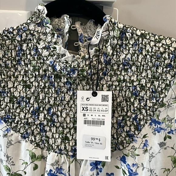 Zara smocked embroidered Floral Blue and White Maxi Dress - Picture 7 of 8